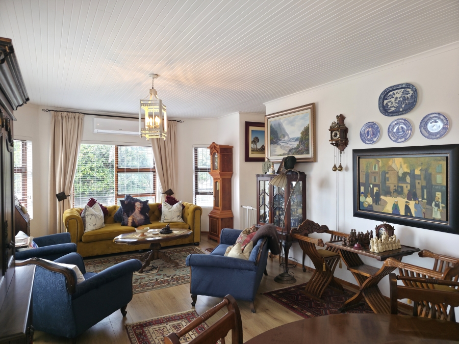 3 Bedroom Property for Sale in Wavecrest Eastern Cape